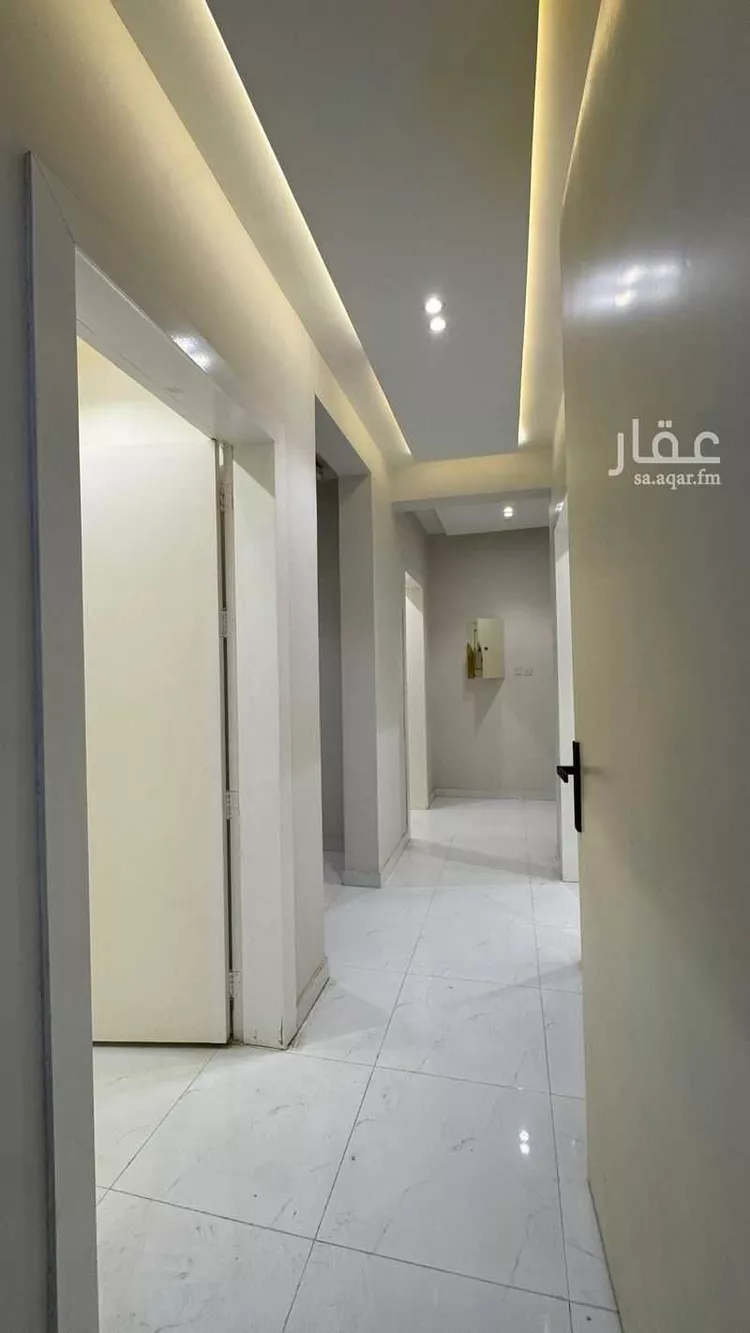 دور للبيع في شارع ثابت بن النعمان, حي السويدي الغربي, مدينة الرياض, منطقة الرياض 25