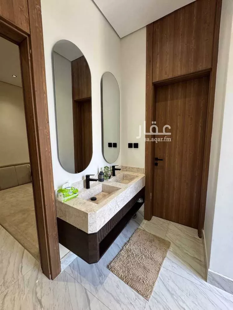 Floor for Sale in Riyadh Al Maizilah 6