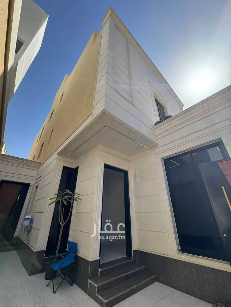 دور للبيع في شارع ٣٩٧٣, حي المعيزيلة, مدينة الرياض, منطقة الرياض صورة 2
