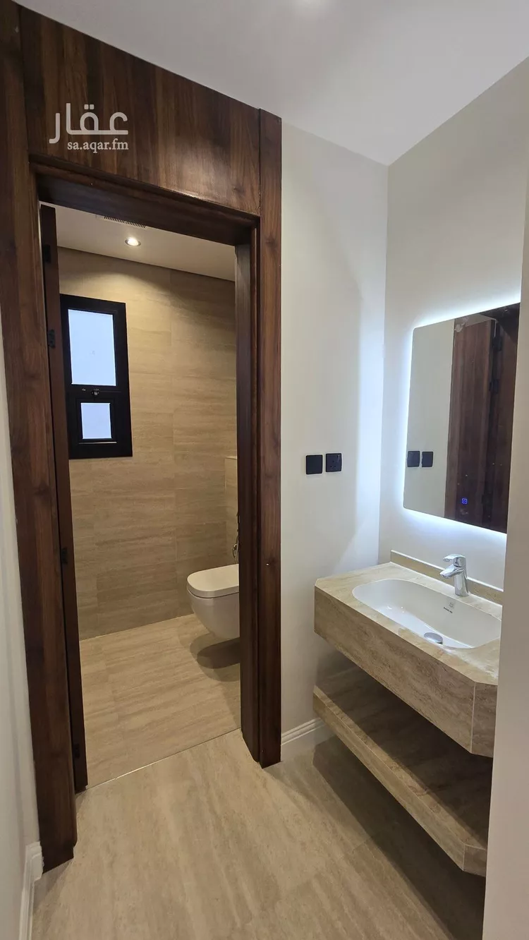 Floor for Sale in Riyadh Al Aqiq 14