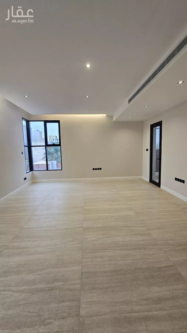 Floor for Sale in Riyadh Al Aqiq 10