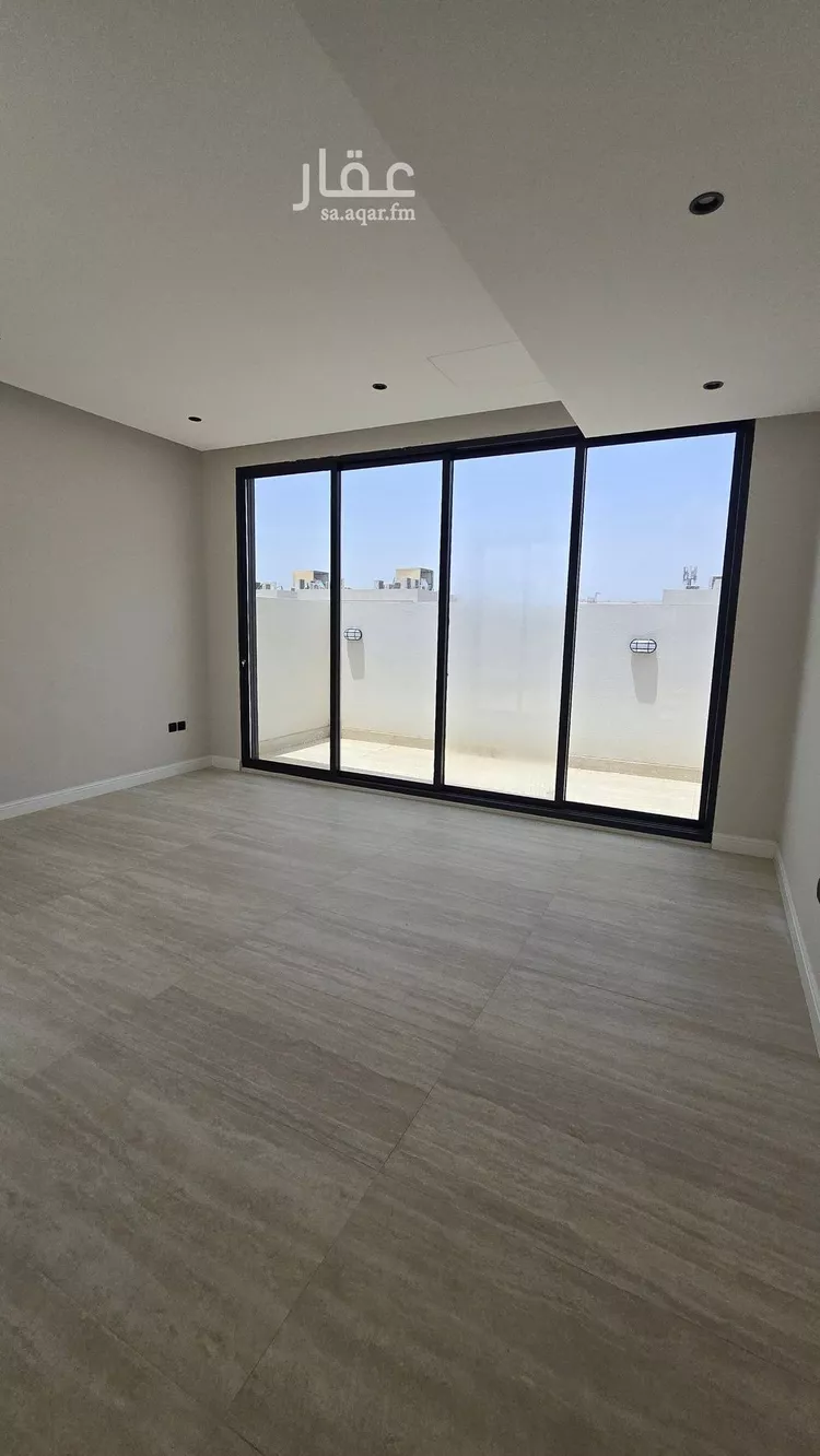 Floor for Sale in Riyadh Al Aqiq 12