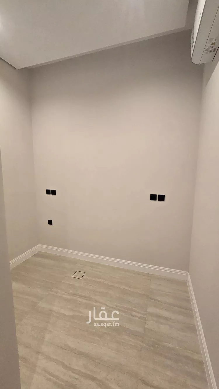 Floor for Sale in Riyadh Al Aqiq 15