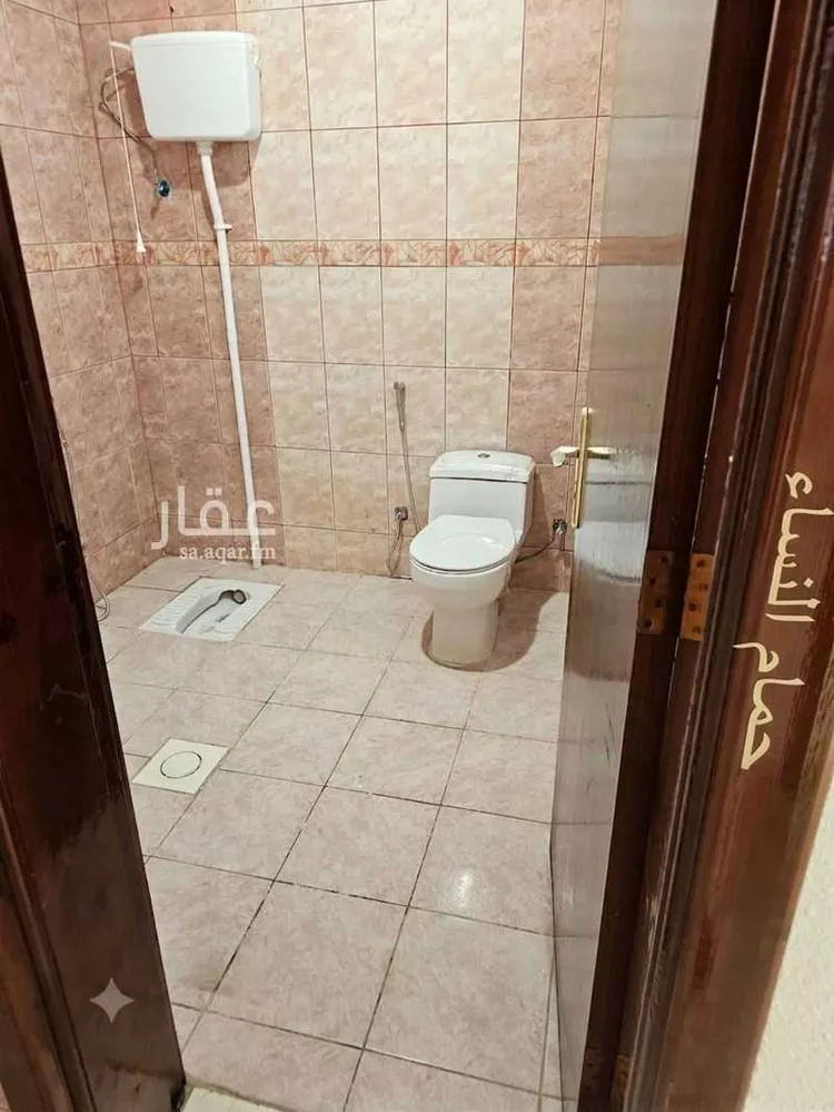 عمارة للإيجار في شارع ابن مجاهد ، حي الهر ير ، خميس مشيط ، خميس مشيط 9