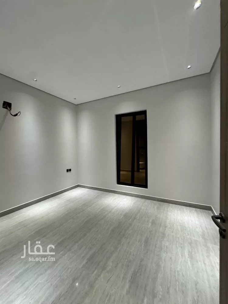 فيلا للبيع في شارع وادي الساحل, حي الرمال, مدينة الرياض, منطقة الرياض صورة 3