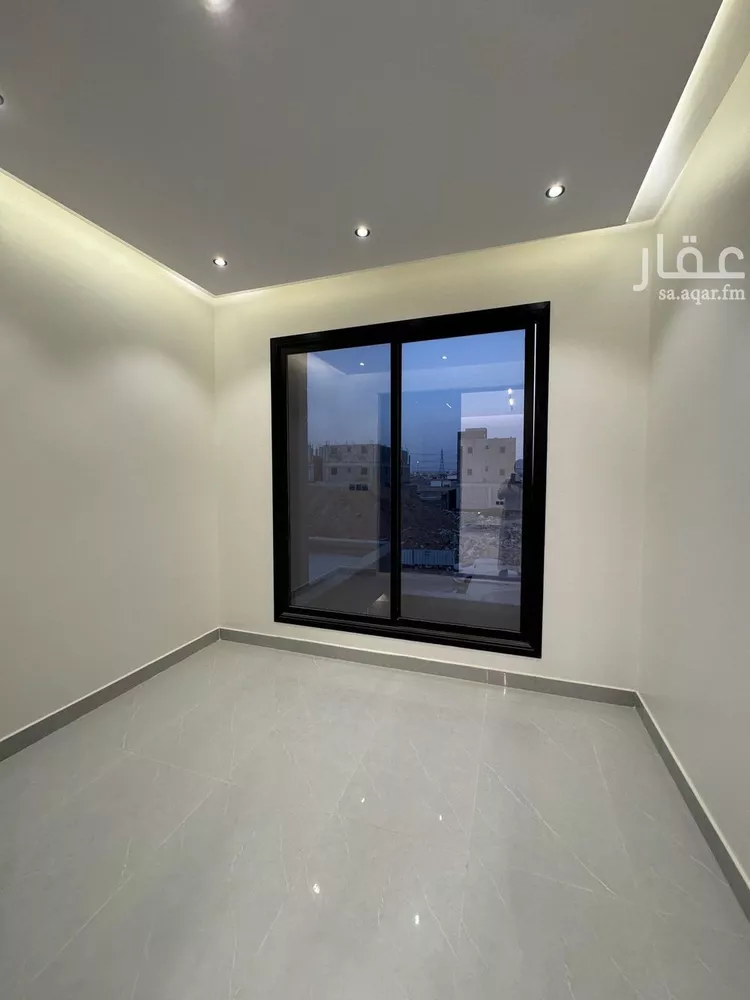 دور للبيع في شارع يحيى الصنهاجي, حي الرمال, مدينة الرياض, منطقة الرياض صورة 2