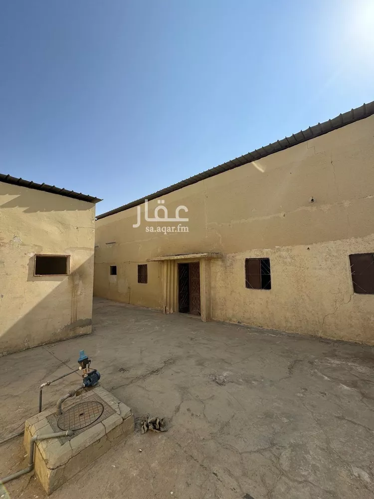 فيلا للبيع في شارع ابي محمد بن حيدرة, حي الحائر, مدينة الرياض, منطقة الرياض صورة 3