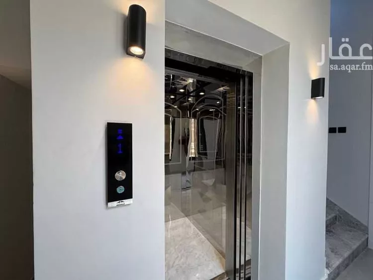 دور للبيع في شارع رقم 302, حي النرجس, مدينة الرياض, منطقة الرياض صورة 3