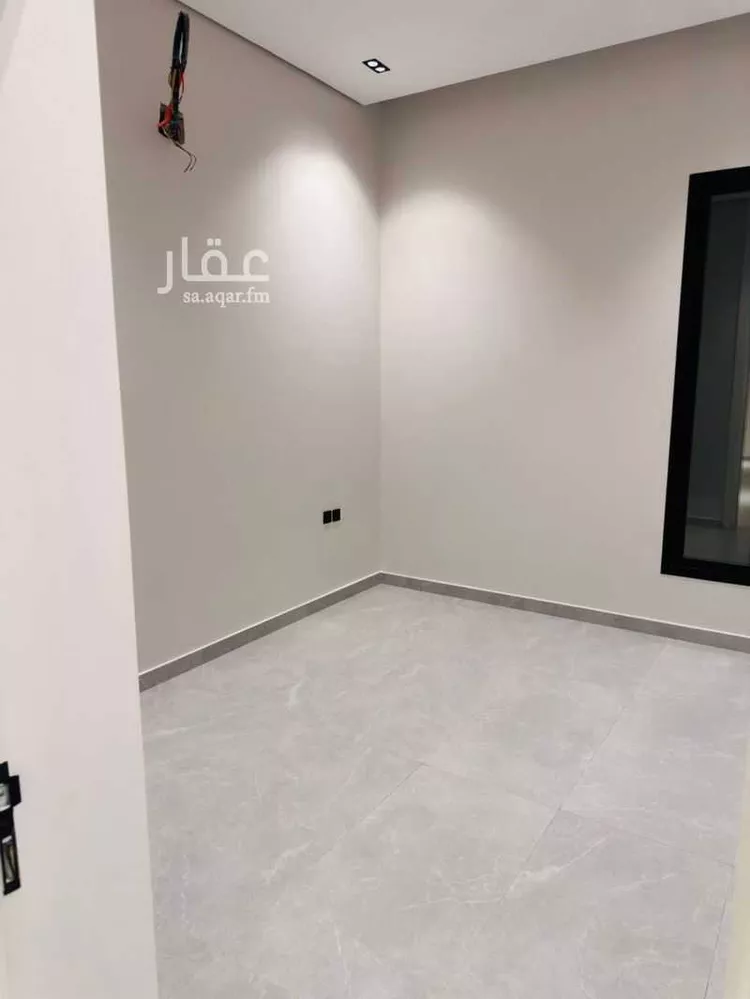 دور للبيع في شارع رقم 304, حي النرجس, مدينة الرياض, منطقة الرياض صورة 5