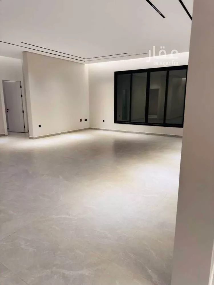 دور للبيع في شارع رقم 304, حي النرجس, مدينة الرياض, منطقة الرياض صورة 2