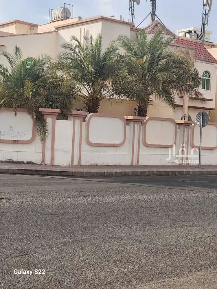 فيلا للبيع في شارع حارثة ابن سهل الانصاري, حي المبعوث, مدينة المدينه المنوره, منطقة المدينة المنورة صورة 4