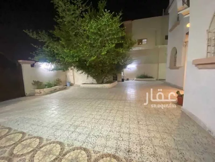 فيلا للبيع في شارع حارثة ابن سهل الانصاري, حي المبعوث, مدينة المدينه المنوره, منطقة المدينة المنورة