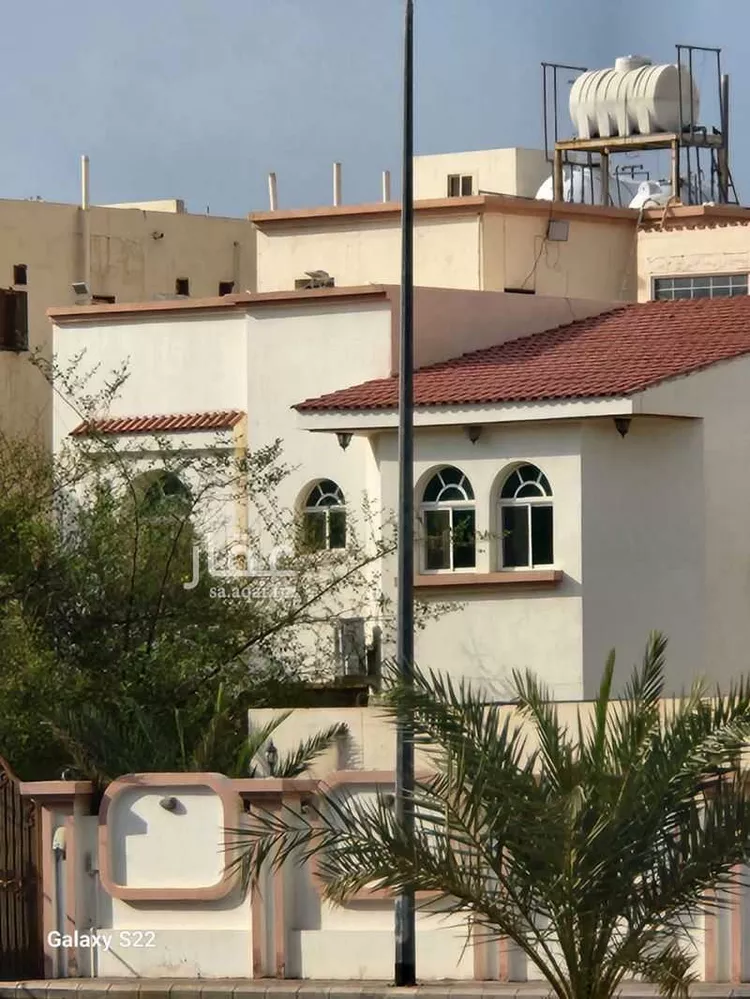 فيلا للبيع في شارع حارثة ابن سهل الانصاري, حي المبعوث, مدينة المدينه المنوره, منطقة المدينة المنورة صورة 3