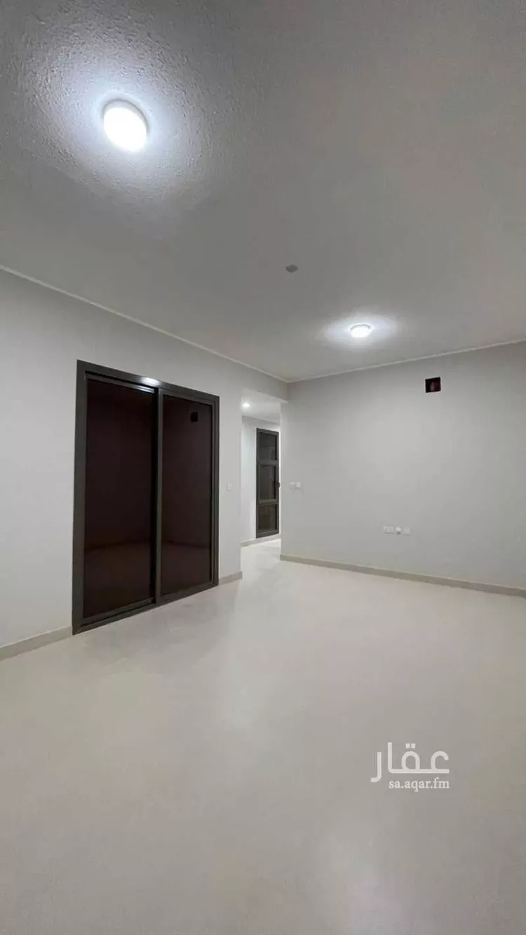 فيلا للبيع في شارع شارع حارثة بن وهب الخزاعي, حي مطار الملك خالد الدولي, مدينة الرياض, منطقة الرياض صورة 2