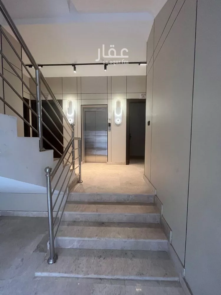 شقة للبيع في شارع شهيد الدين ثم الوطن محمد هادي ثابت حكمي, حي الشاطئ, مدينة جازان, منطقة جازان صورة 3