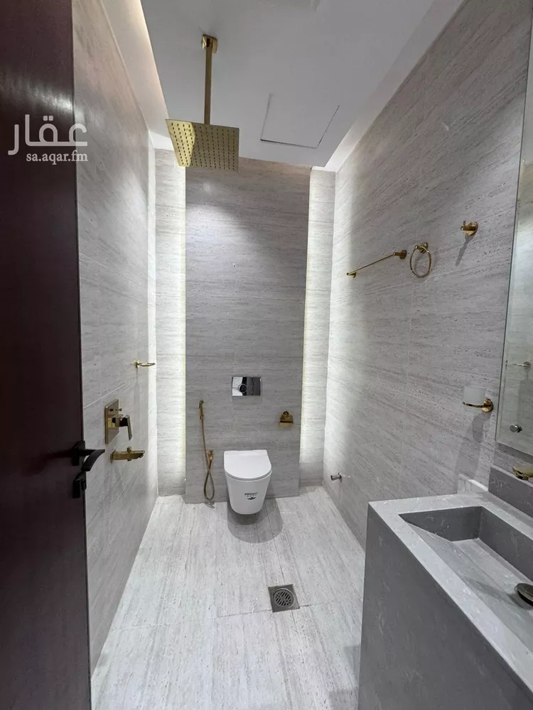 Floor for Sale in Jazan Ar Rawdah 8