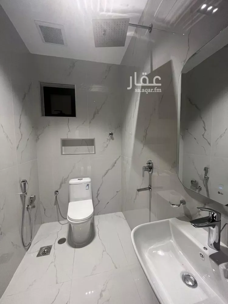 شقة للبيع في شارع 23 ج, حي الصفاء, مدينة جازان, منطقة جازان 13