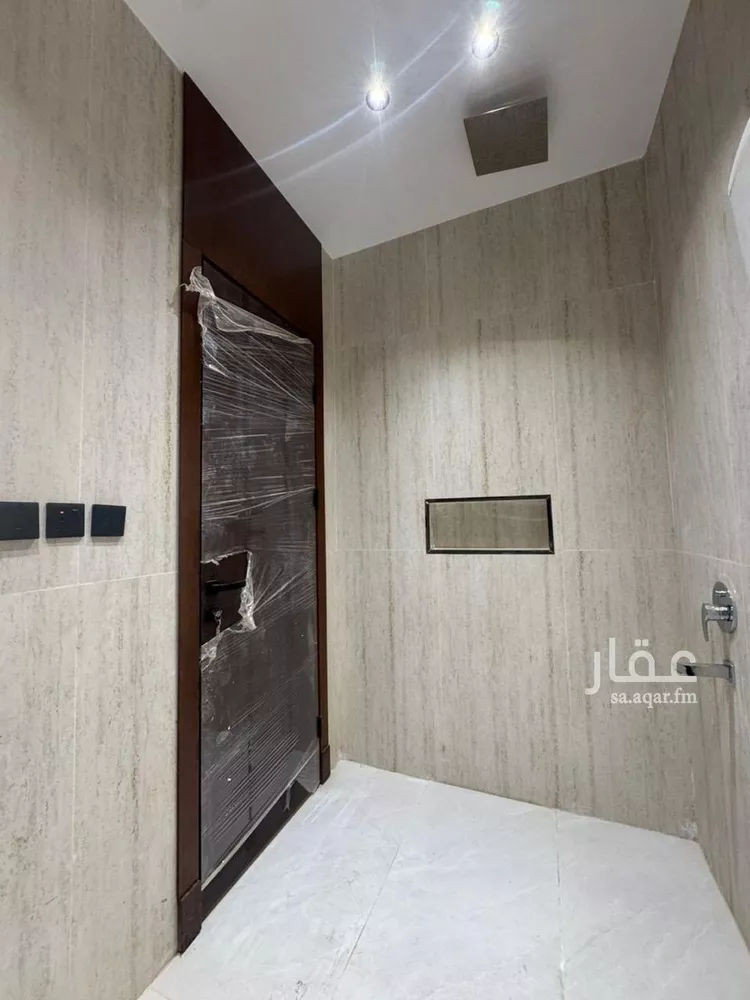 Apartment for Sale in Abu `Arish Ar Rawdah 7
