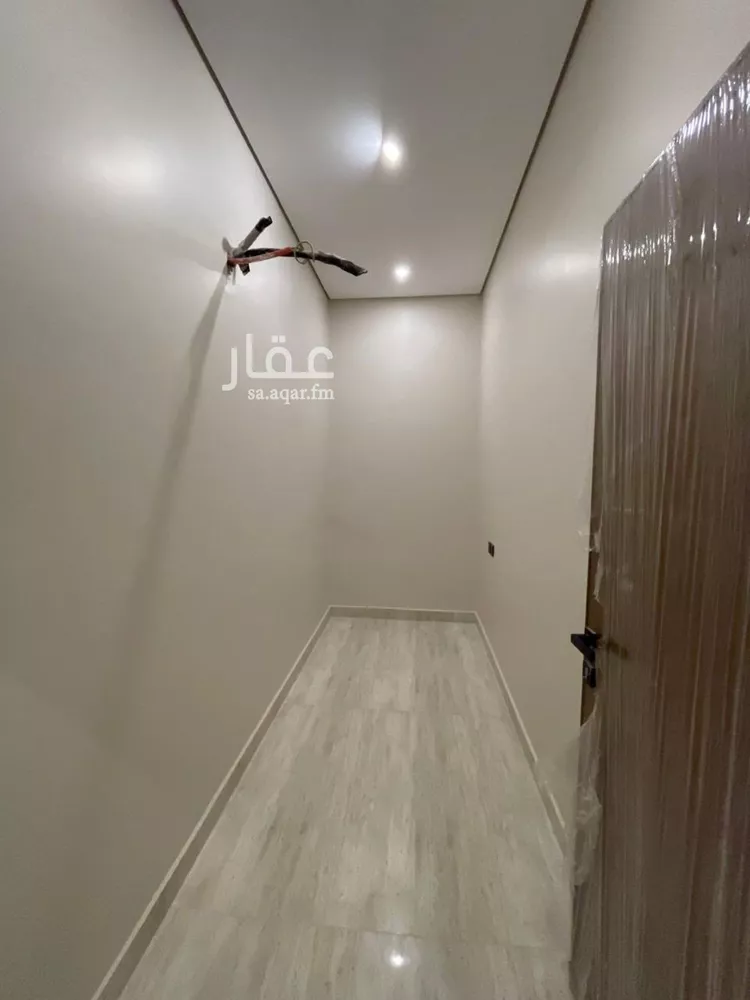 شقة للبيع في شارع القيرواني, حي الرحاب 1, مدينة جازان, منطقة جازان 8