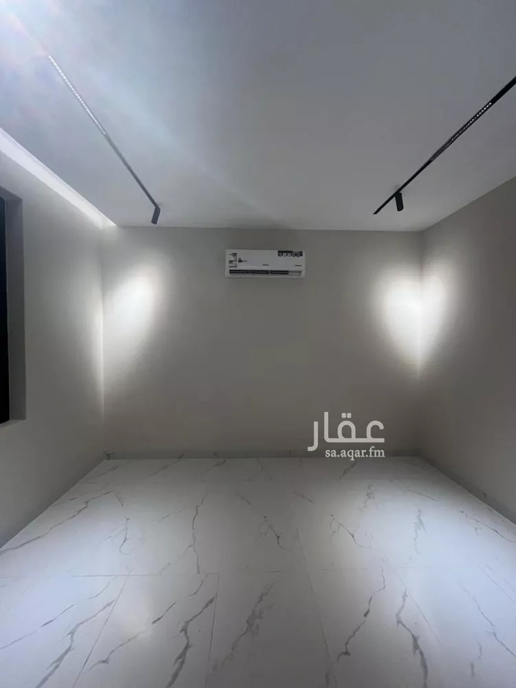 شقة للبيع في شارع 23 ج, حي الصفاء, مدينة جازان, منطقة جازان صورة 2