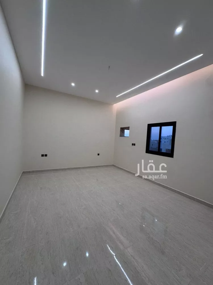 Floor for Sale in Jazan As Suways 9