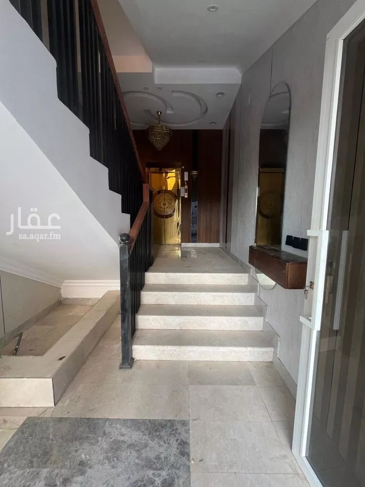 Floor for Sale in Jazan As Safaa 9