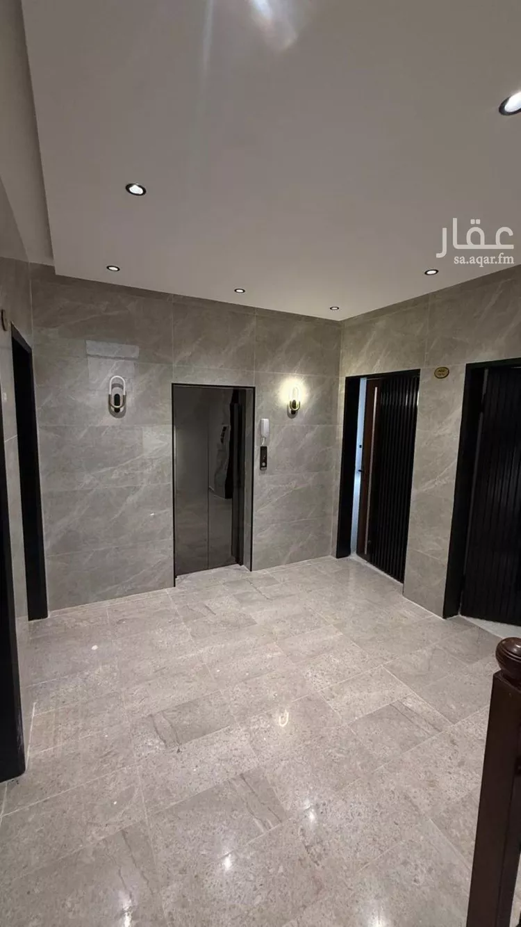 شقة للبيع في شارع ابو بكر الزبيدي, حي الرحاب 1, مدينة جازان, منطقة جازان 6