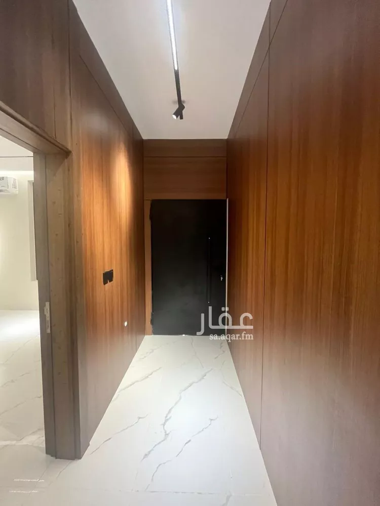شقة للبيع في شارع 23 ج, حي الصفاء, مدينة جازان, منطقة جازان 8