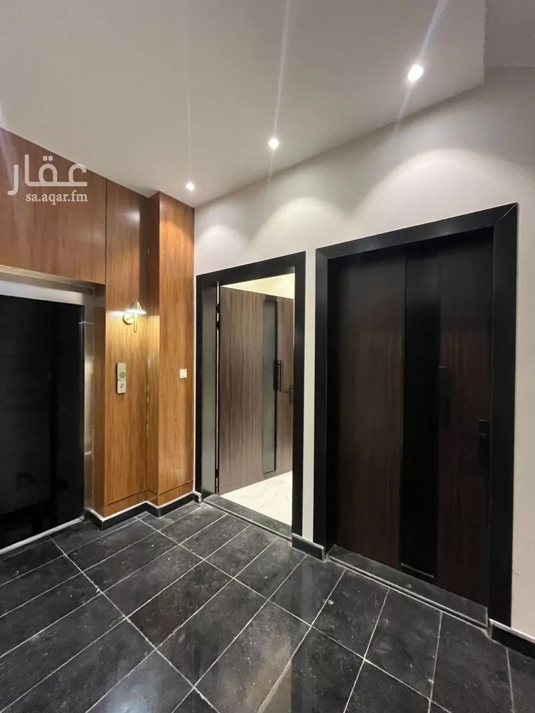 شقة للبيع في شارع شارع 41 ب, حي المطار, مدينة جازان, منطقة جازان صورة 3