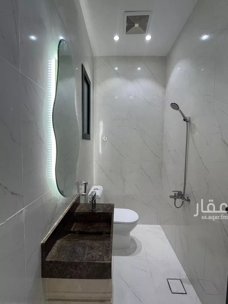 شقة للبيع في شارع شارع 41 ب, حي المطار, مدينة جازان, منطقة جازان 10
