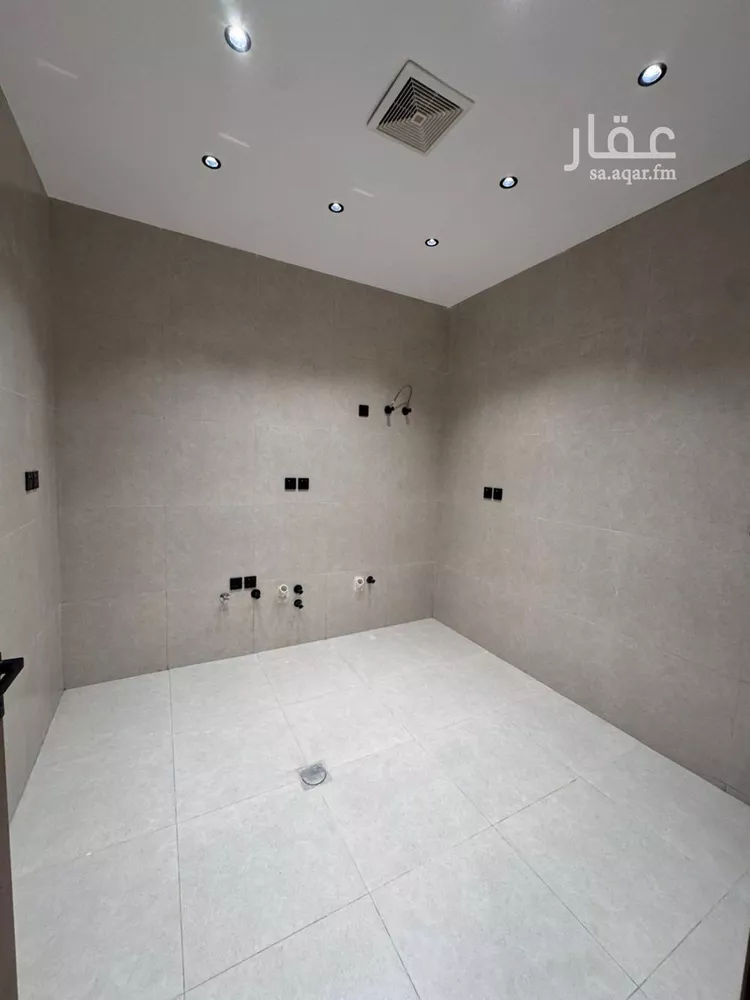 Apartment for Sale in Jazan Ash Shati 9