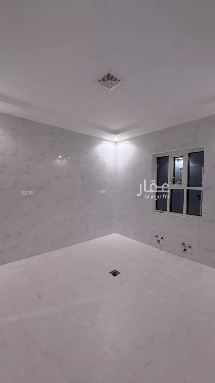 Floor for Sale in Jazan As Suways 14