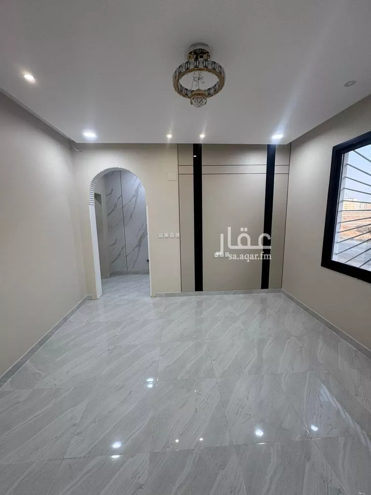 شقة للبيع في شارع الامام مالك, حي المحمدية 1, مدينة جازان, منطقة جازان صورة 3