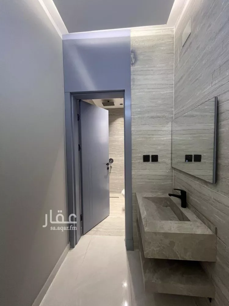 فيلا للبيع في شارع 149 خديجة بنت خويلد, حي الروضة, مدينة أبو عريش - أبو عريش, منطقة جازان 16