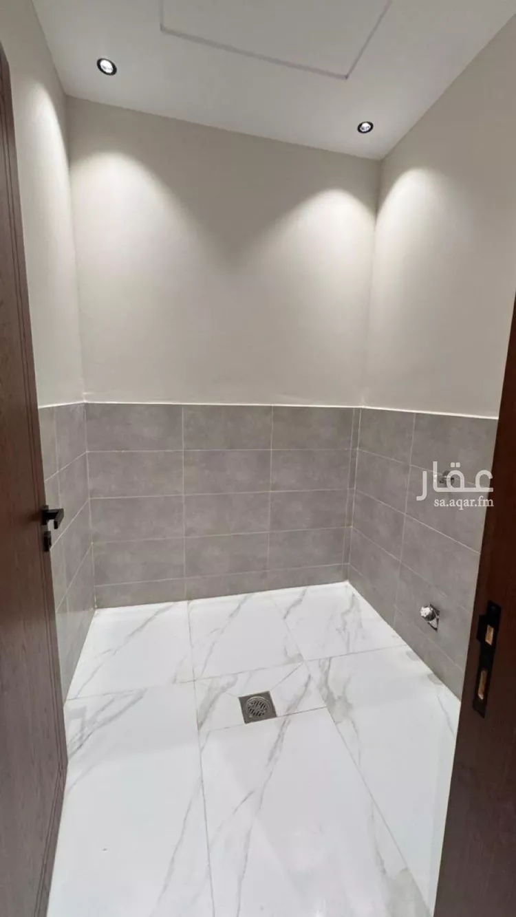 شقة للبيع في شارع حبيب بن الأسود, حي الرحاب 2, مدينة جازان, منطقة جازان صورة 2