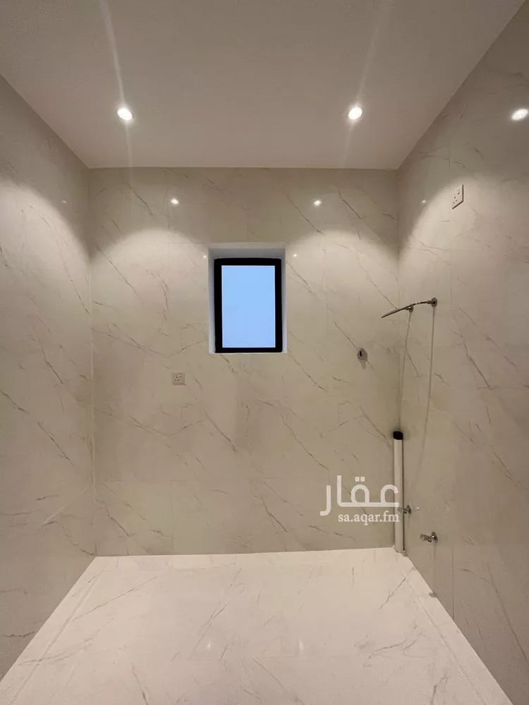 شقة للبيع في شارع شارع 41 ب, حي المطار, مدينة جازان, منطقة جازان 13