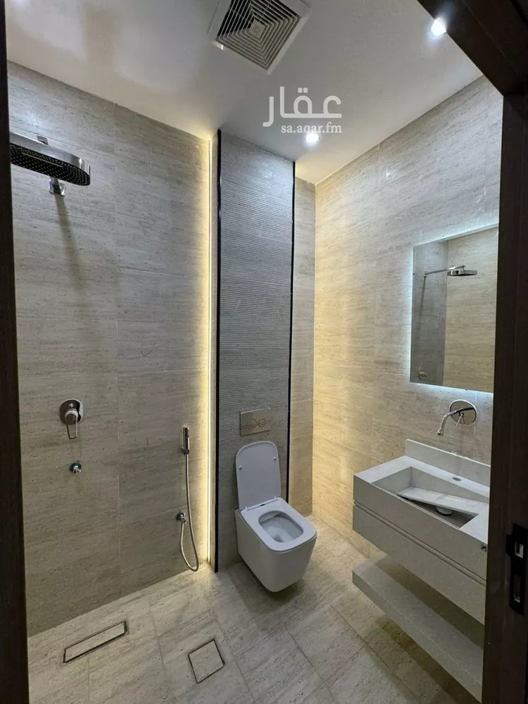 شقة للبيع في شارع ابو بكر الصديق, حي الرحاب 2, مدينة جازان, منطقة جازان 9
