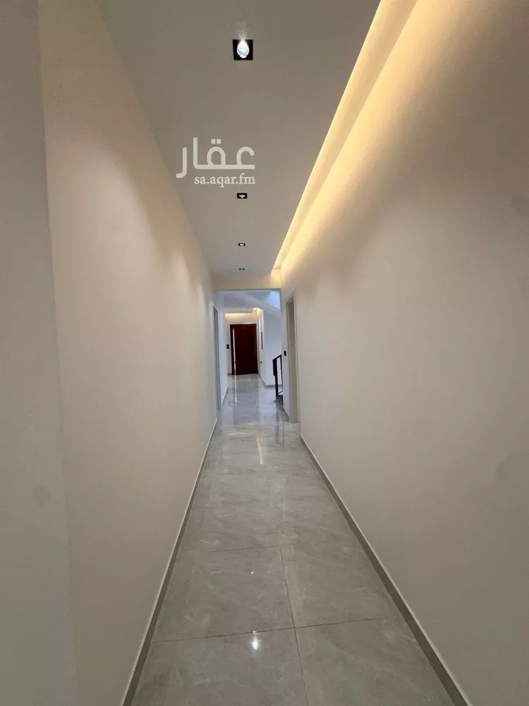 شقة للبيع في شارع أبو زكريا الزيتوني, حي الرحاب 1, مدينة جازان, منطقة جازان صورة 4