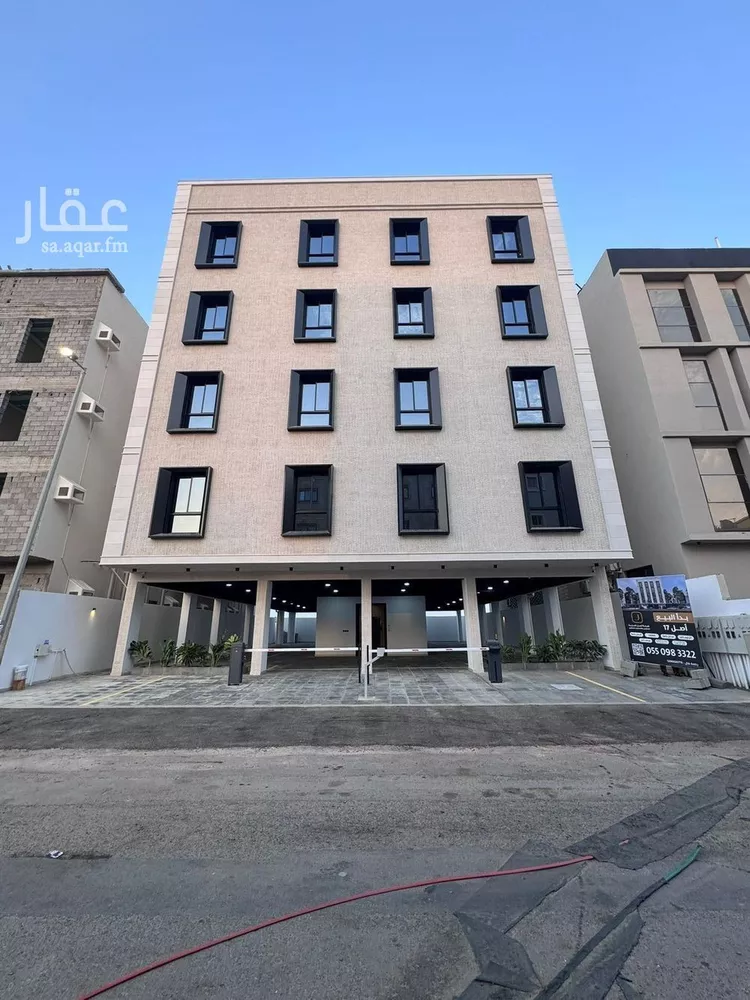 شقة للبيع في شارع شارع الامير ماجد بن عبد العزيز, حي الشاطئ, مدينة جازان, منطقة جازان صورة 5