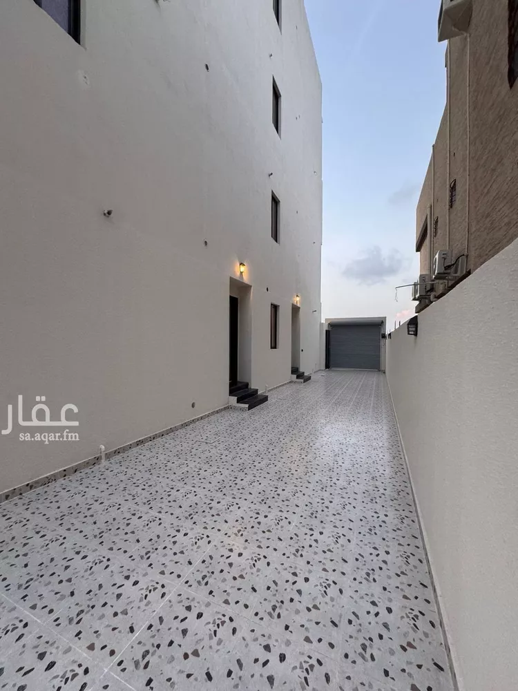 شقة للبيع في شارع اسامة بن حارثة الكلبي, حي الصفاء, مدينة جازان, منطقة جازان صورة 4