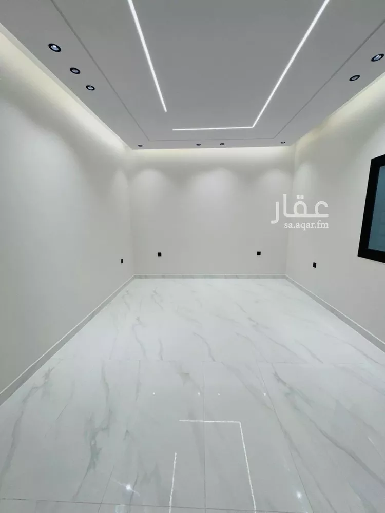 Floor for Sale in Jazan As Suways 16