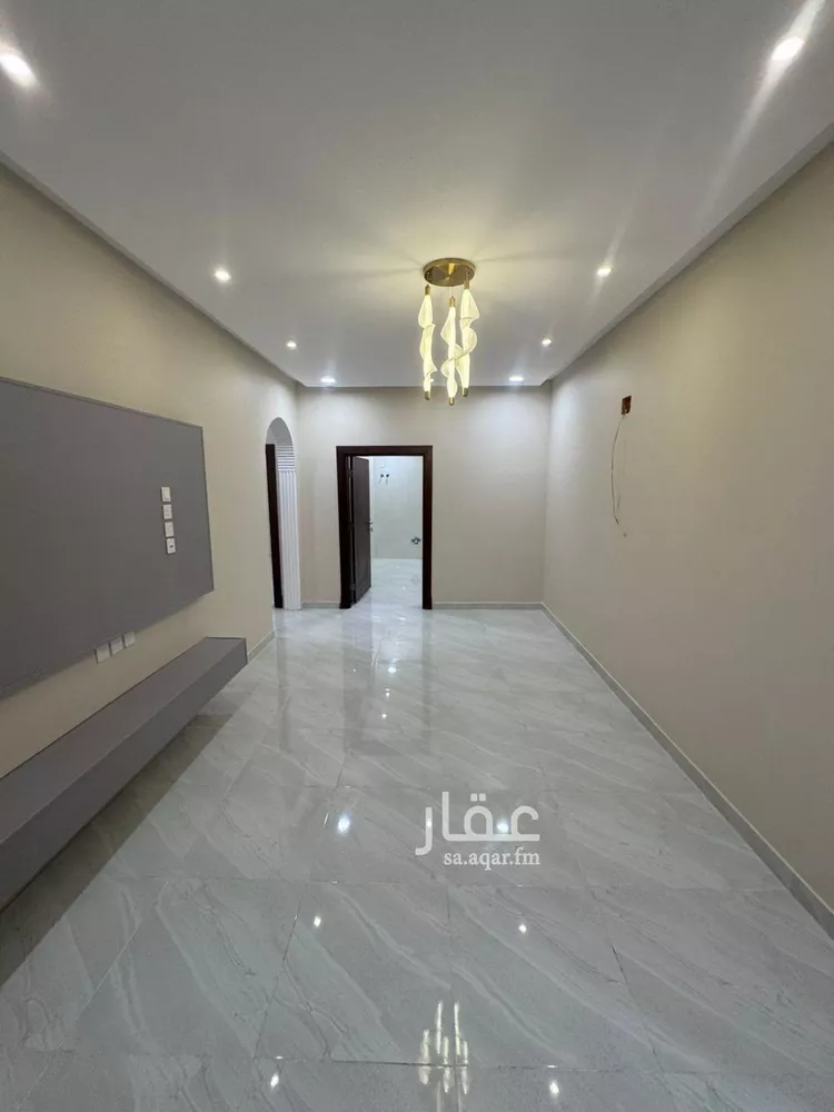 شقة للبيع في شارع الامام مالك, حي المحمدية 1, مدينة جازان, منطقة جازان 12