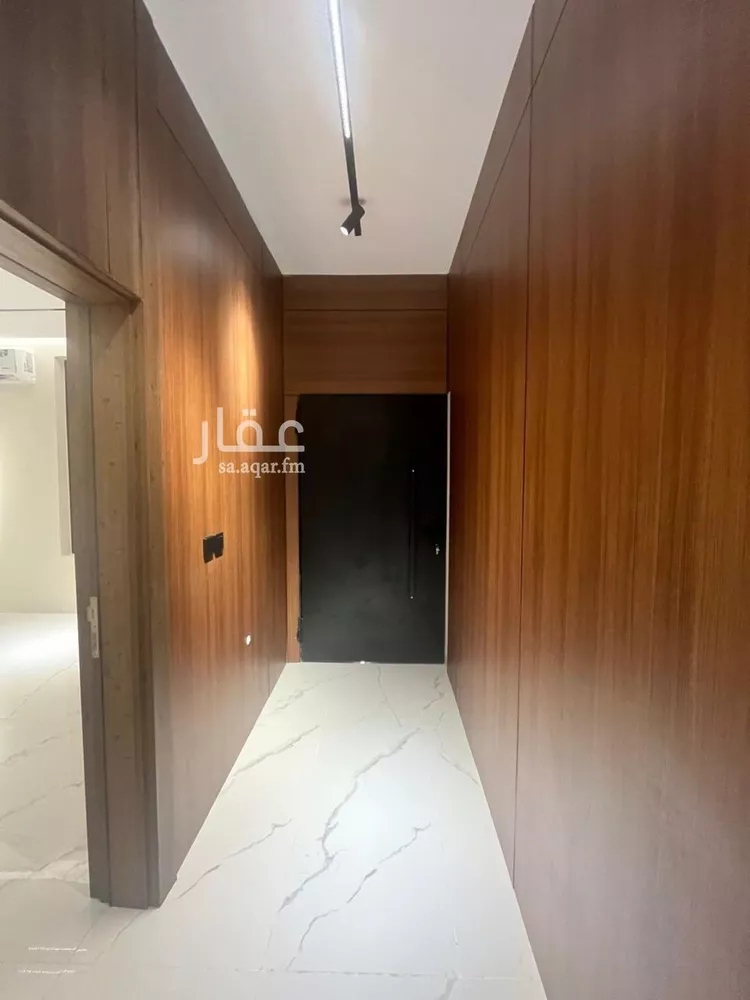 شقة للبيع في شارع 23 ج, حي الصفاء, مدينة جازان, منطقة جازان صورة 3