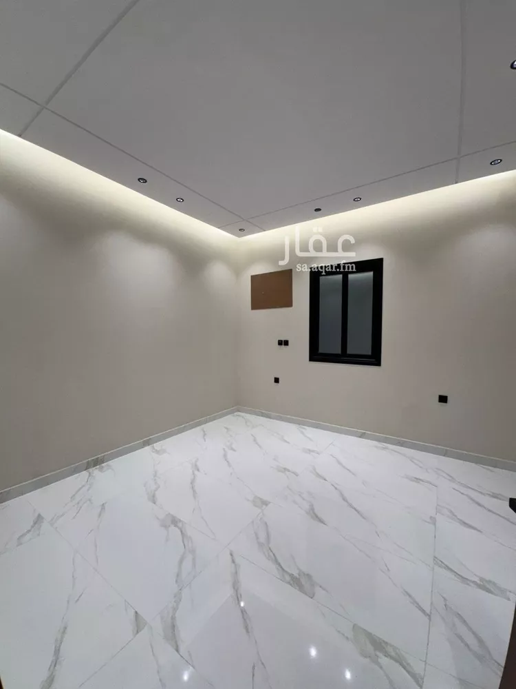 شقة للبيع في شارع اسامة بن حارثة الكلبي, حي الصفاء, مدينة جازان, منطقة جازان صورة 2