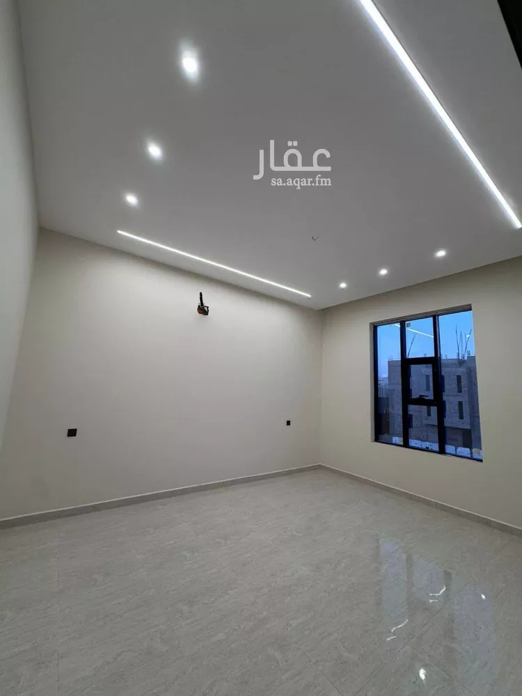 Floor for Sale in Jazan As Suways 13