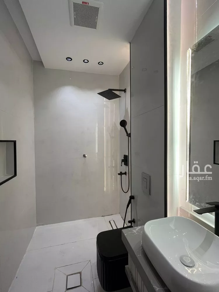 شقة للبيع في شارع قدامه بن جعفر, حي الرحاب 2, مدينة جازان, منطقة جازان صورة 4