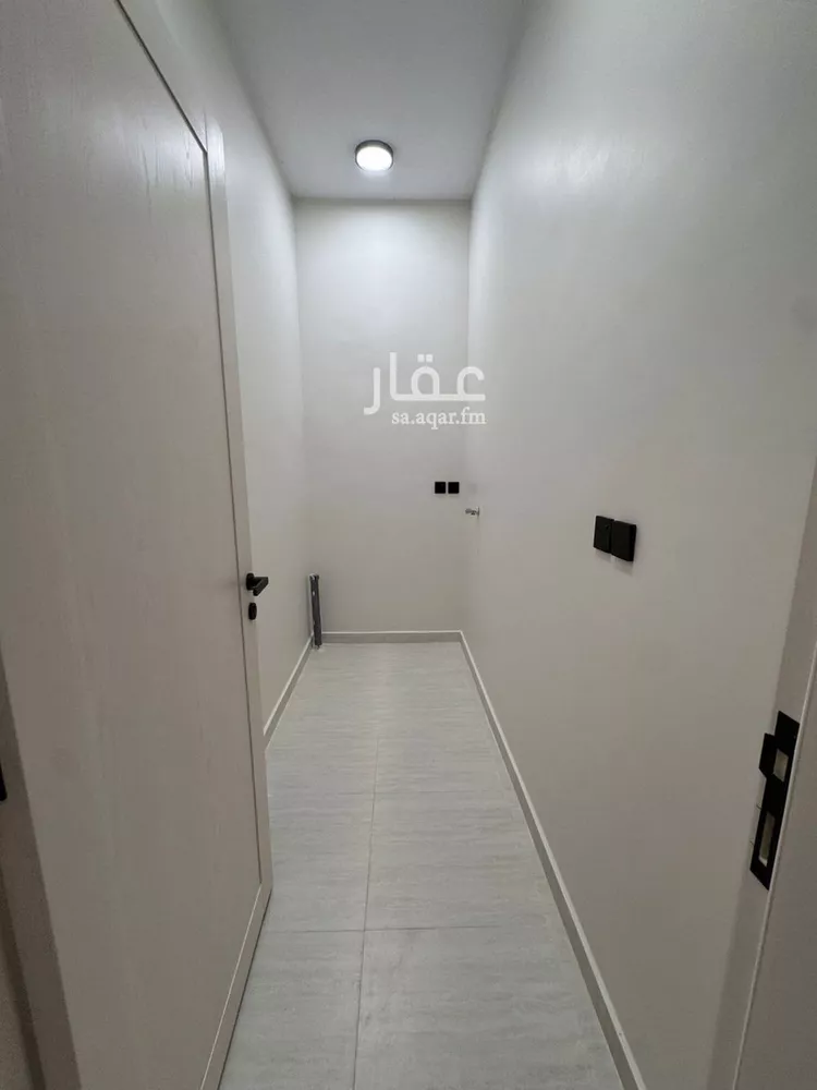 شقة للبيع في شارع اسامة بن حارثة الكلبي, حي الصفاء, مدينة جازان, منطقة جازان صورة 5