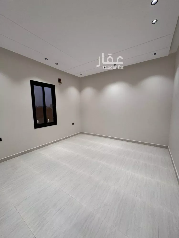 Floor for Sale in Jazan As Safaa 13