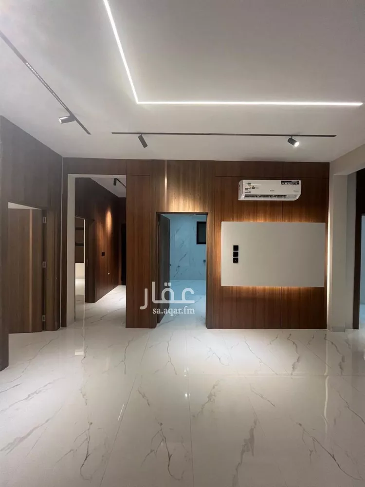 شقة للبيع في شارع 23 ج, حي الصفاء, مدينة جازان, منطقة جازان 12