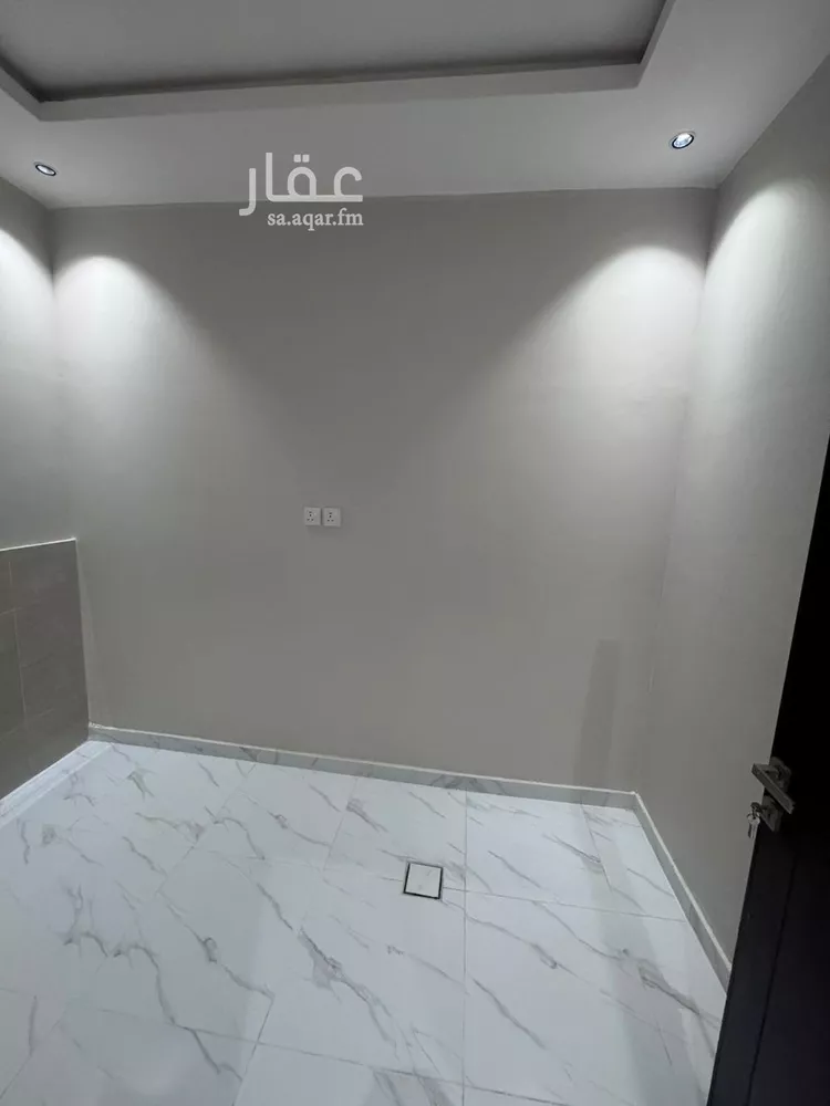 شقة للبيع في شارع قدامه بن جعفر, حي الرحاب 2, مدينة جازان, منطقة جازان صورة 4